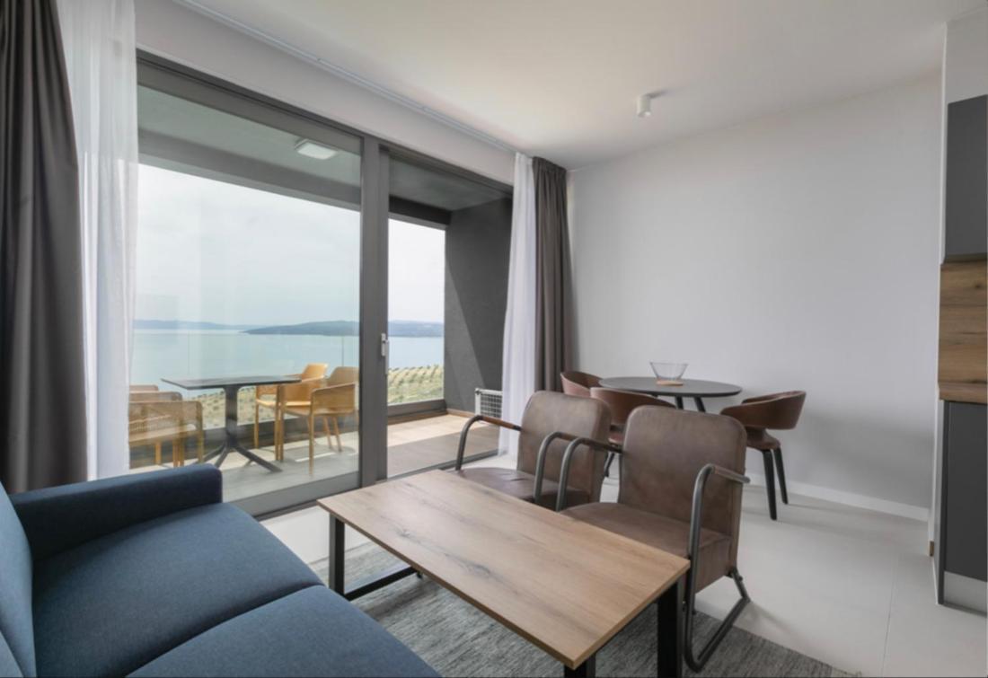 Dinora Exclusive Apartments มาคาร์สกา ภายนอก รูปภาพ