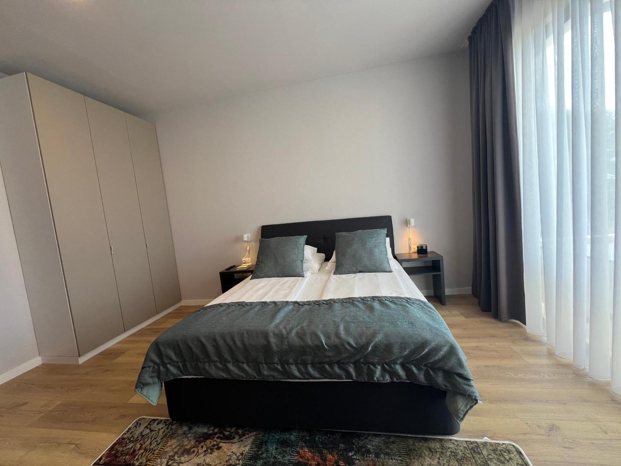 Dinora Exclusive Apartments มาคาร์สกา ภายนอก รูปภาพ
